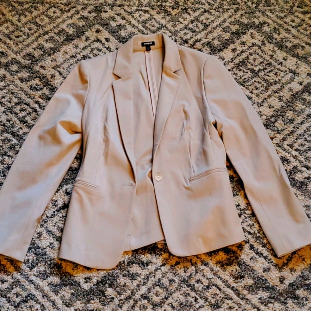 Express size 8 blazer